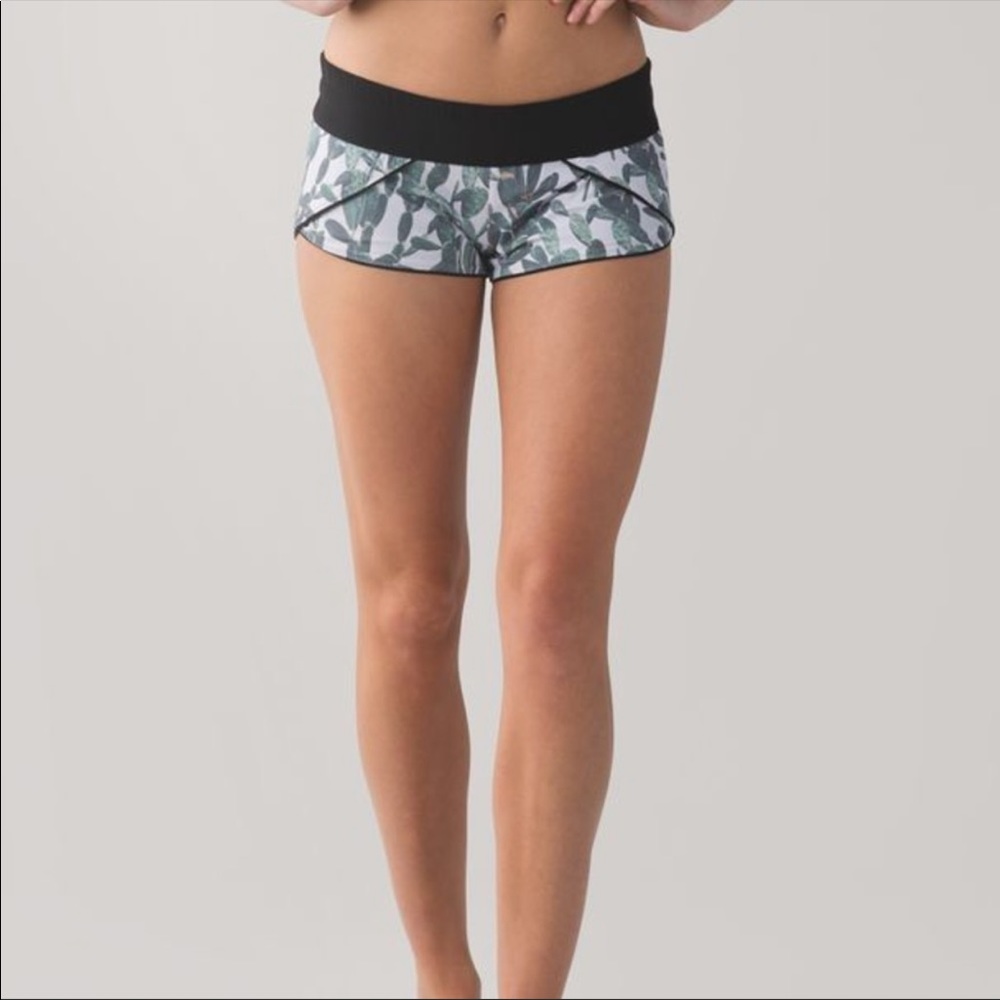 Lululemon Prickly Pear Surf Running Short